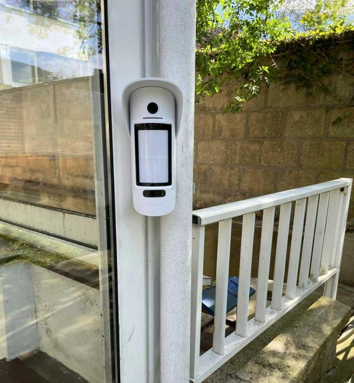 Installer un système de contrôle d’accès.